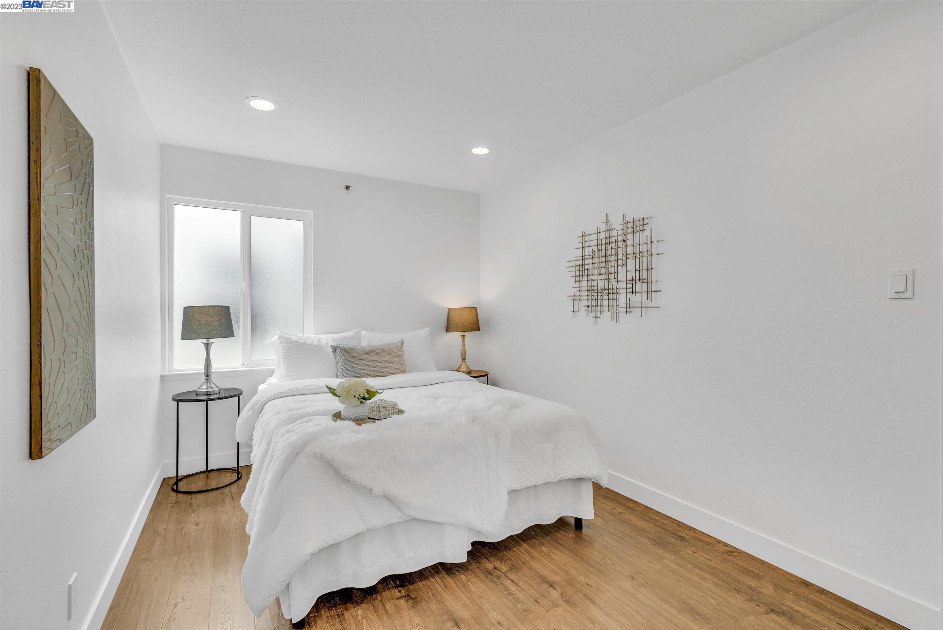 3850 Fairfax Way