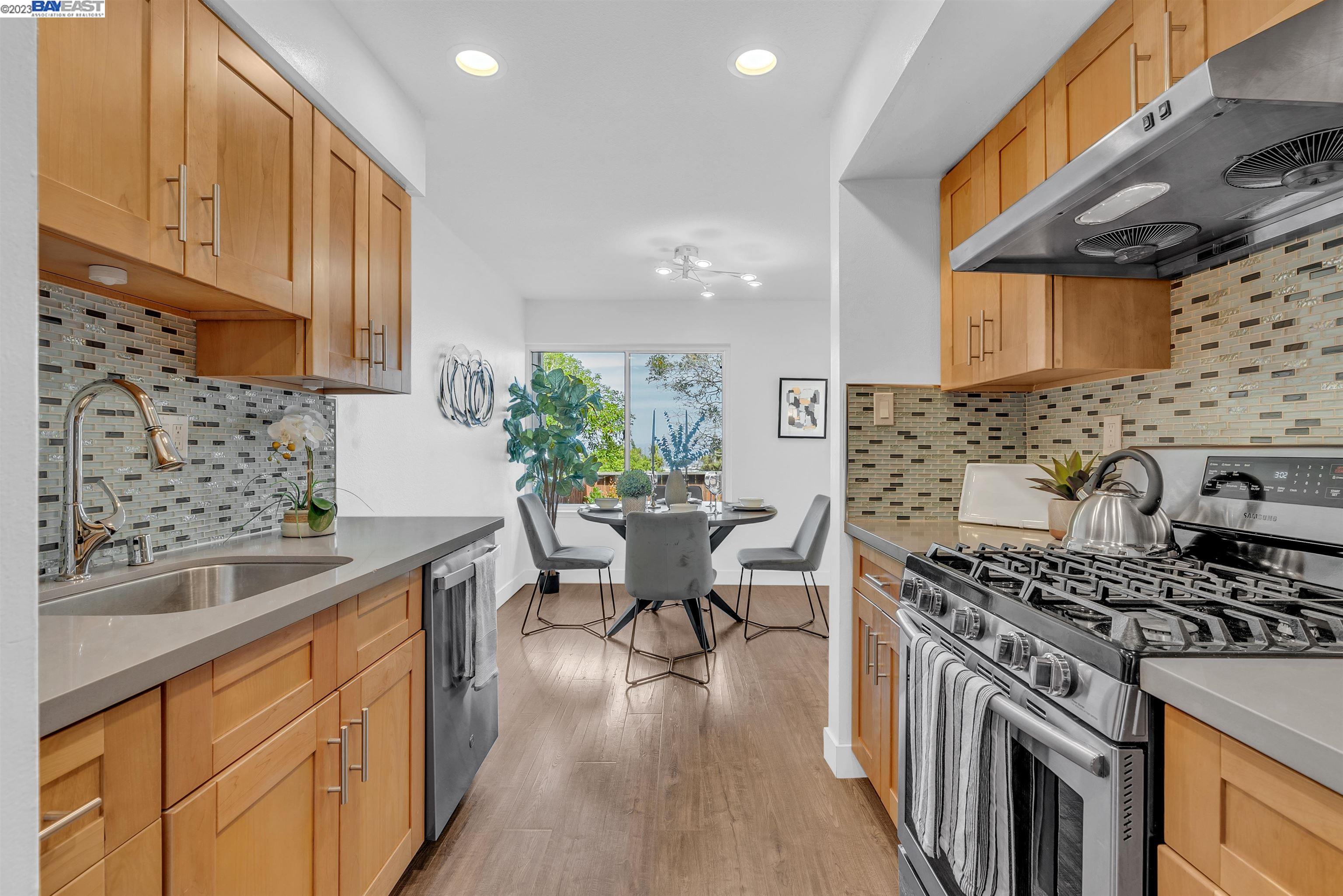 3850 Fairfax Way