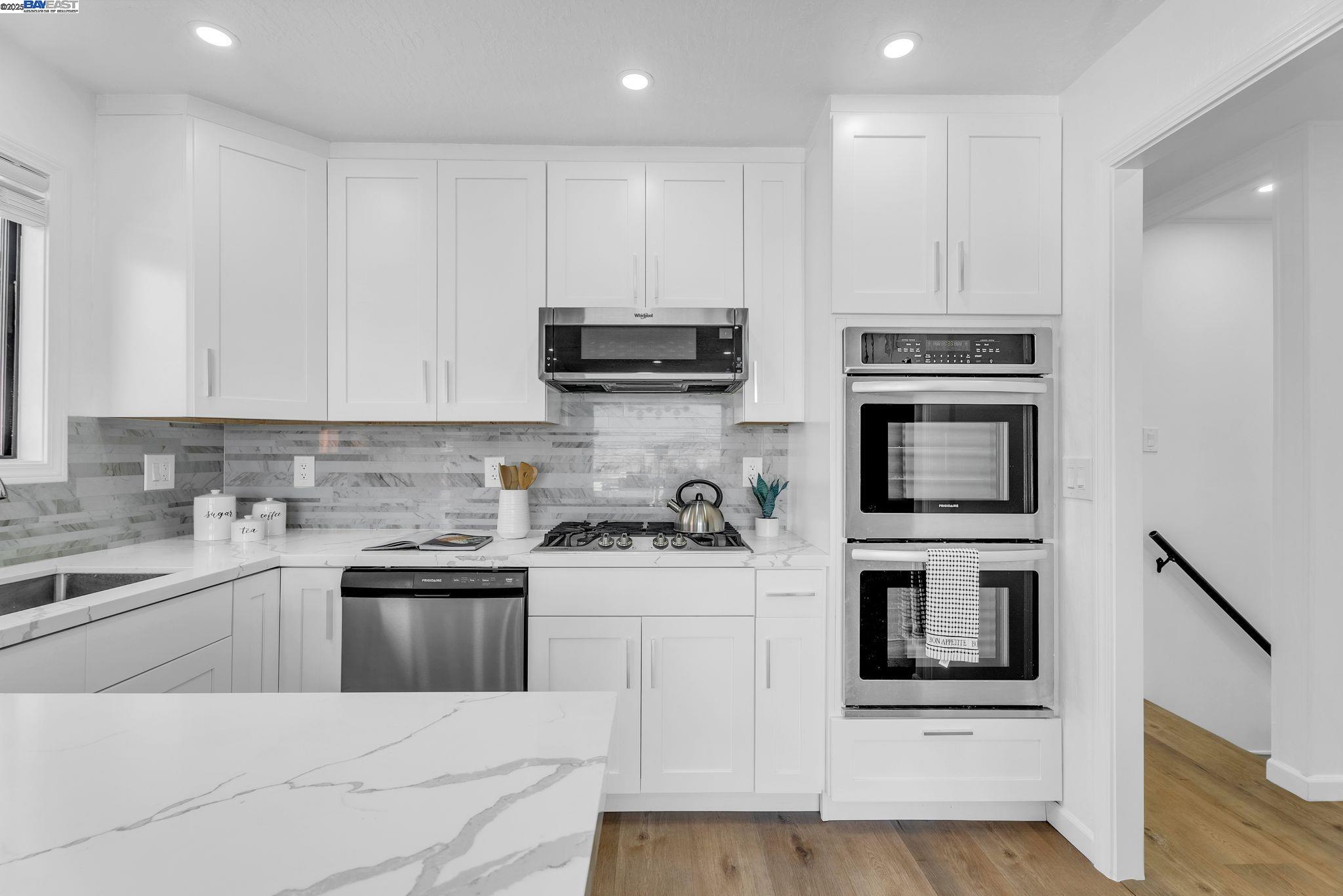 246 Alta Loma Ave