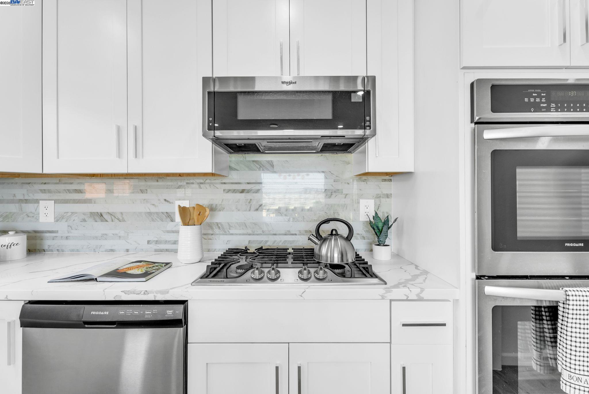 246 Alta Loma Ave