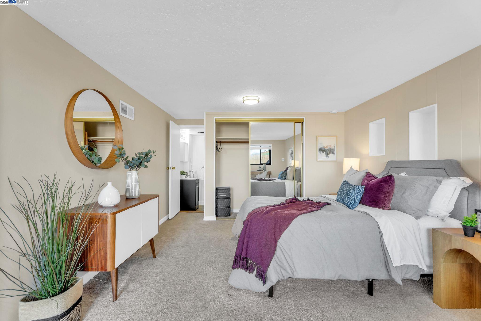 246 Alta Loma Ave