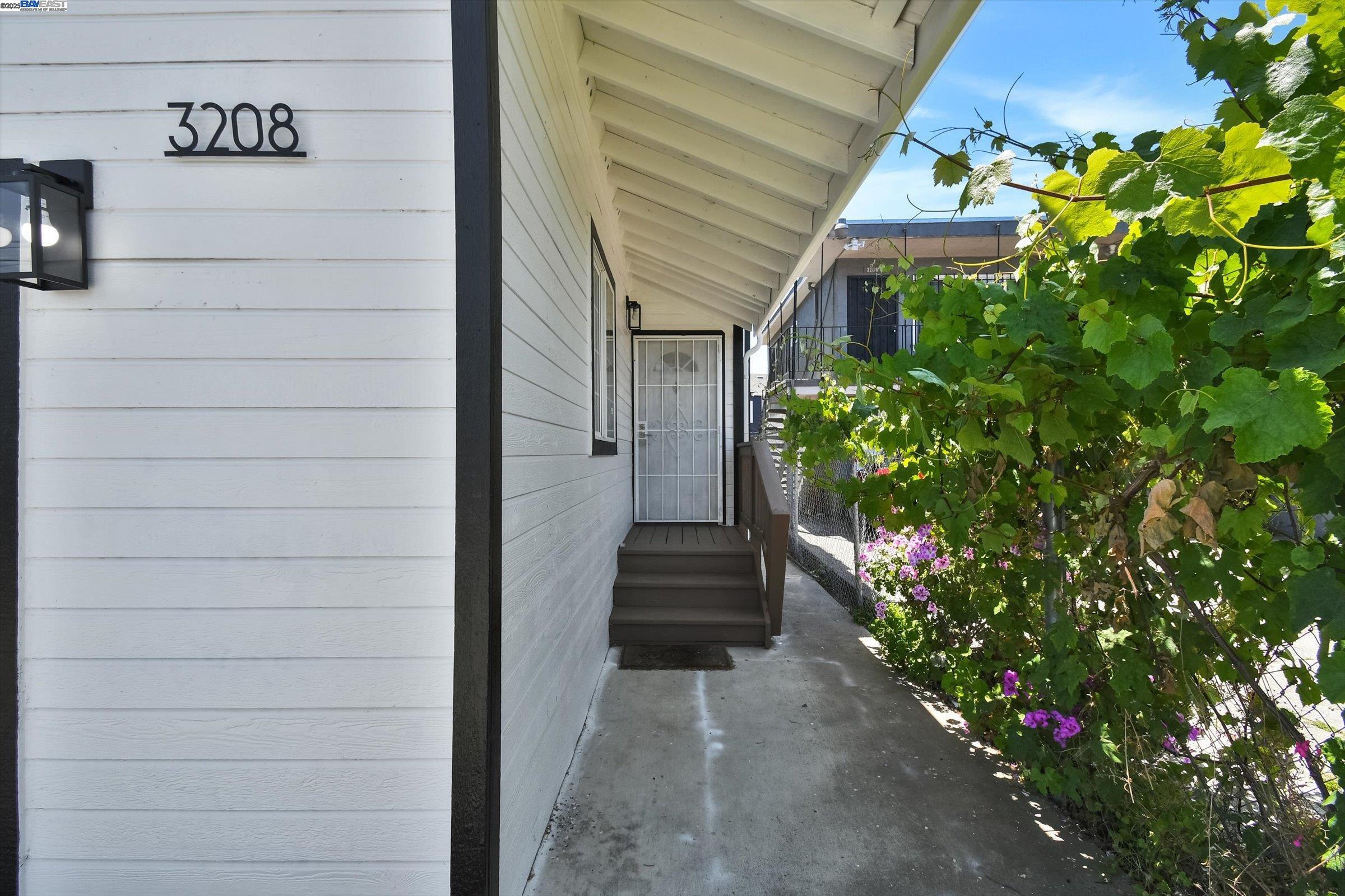 3208 Florida Ave