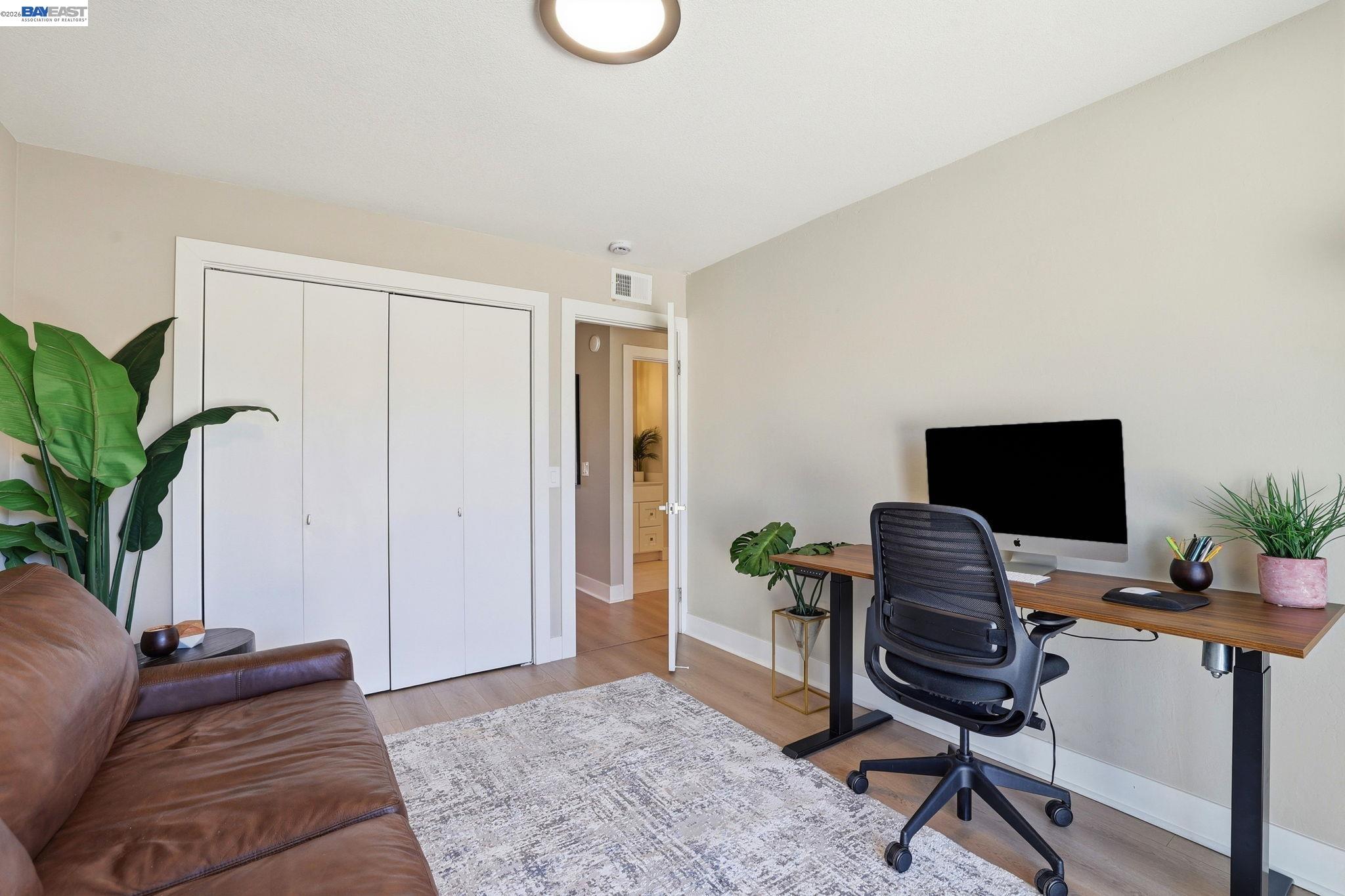 338 Avenida Nogales