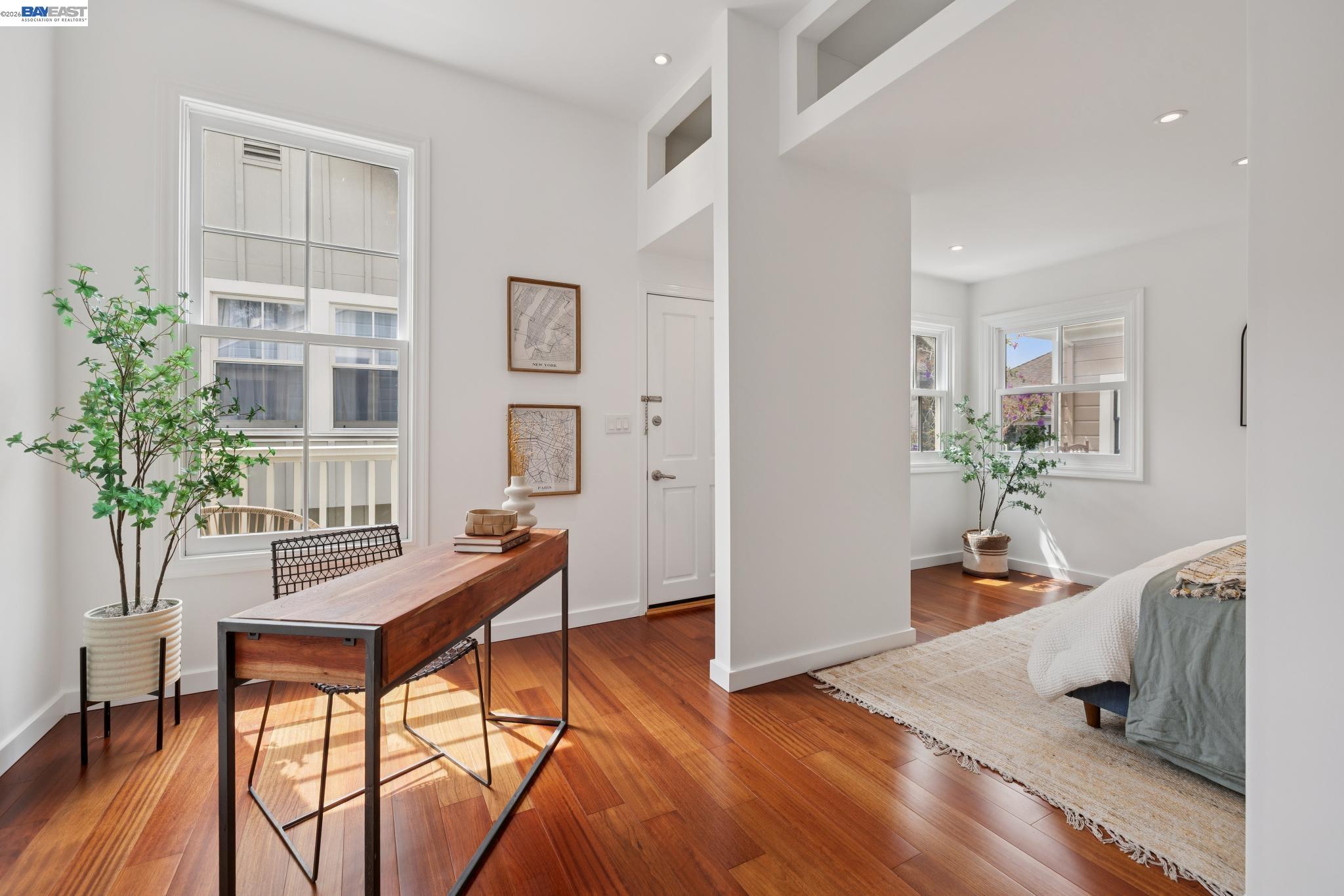 800 Delaware Street # 1020