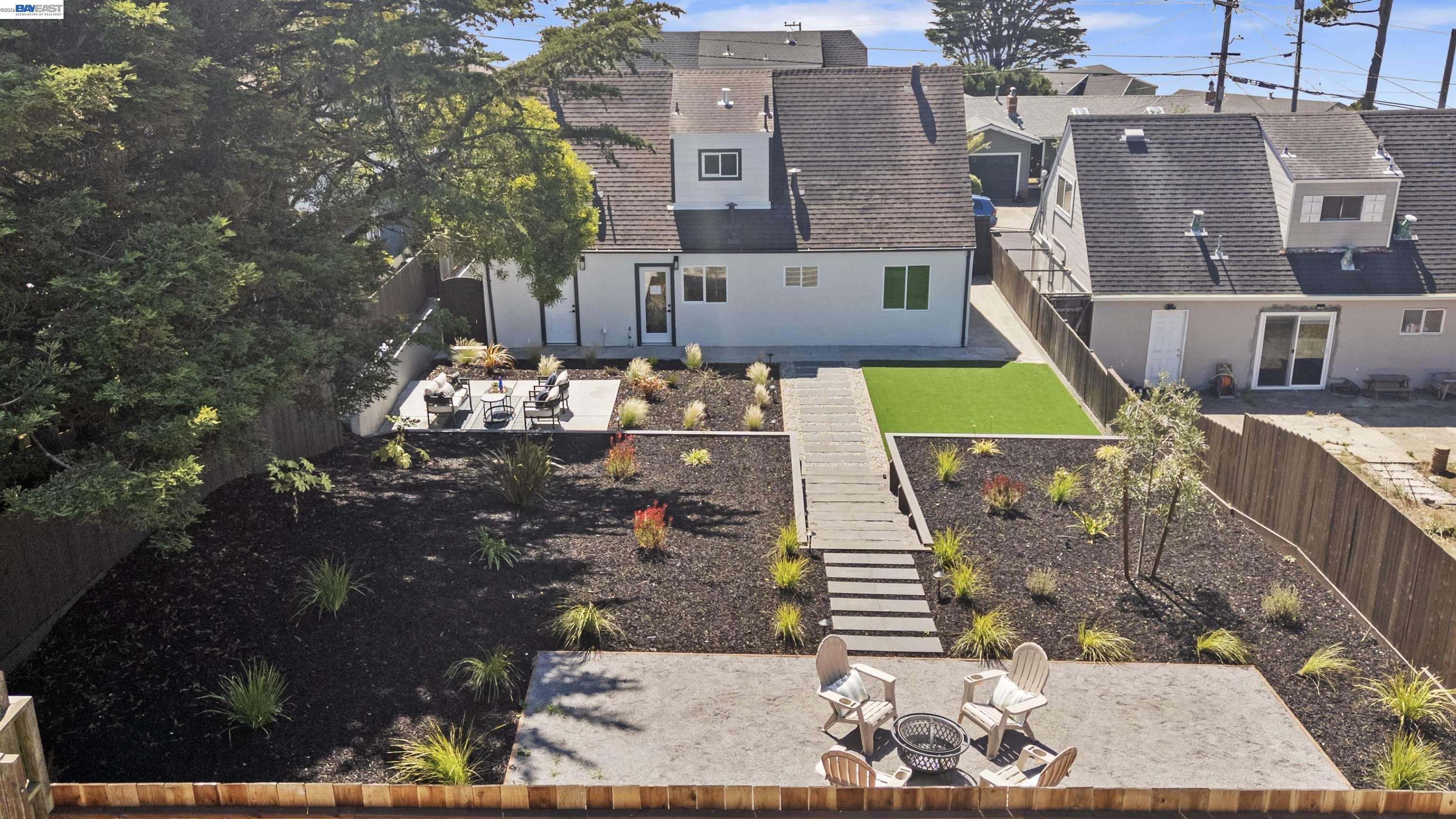483 Heathcliff Dr