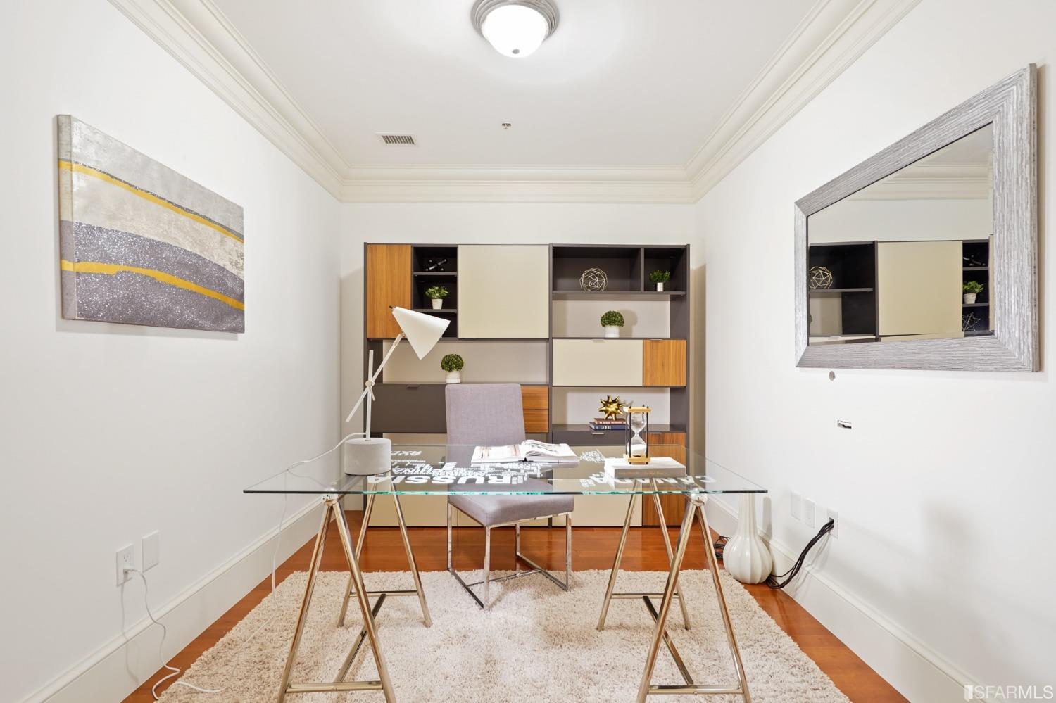 690 Market Street Unit: 2201
