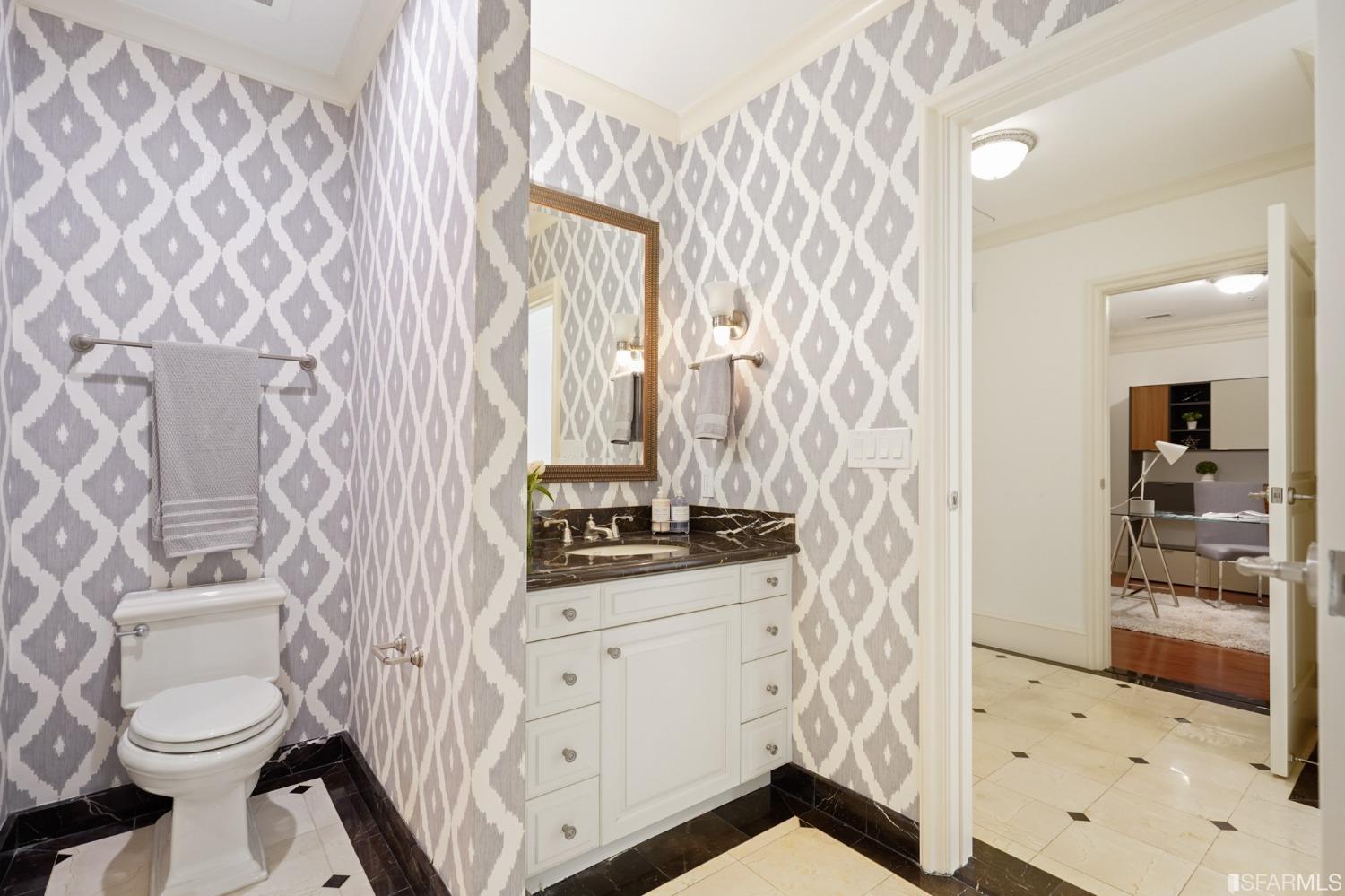 690 Market Street Unit: 2201