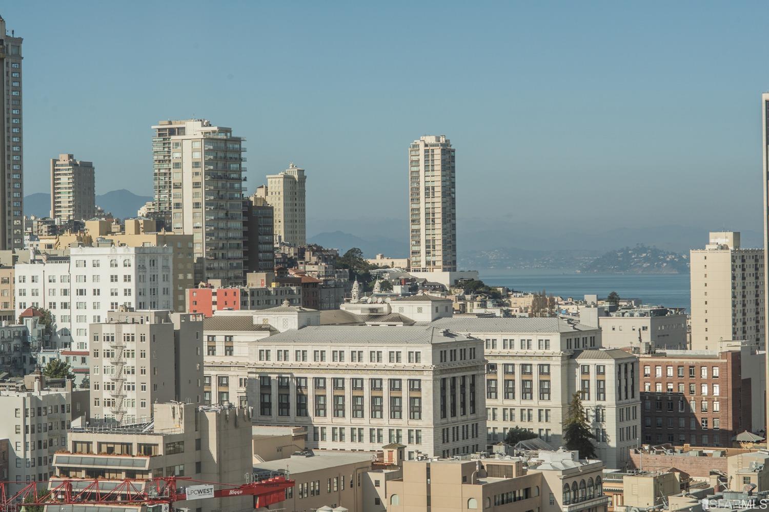 690 Market Street Unit: 2201