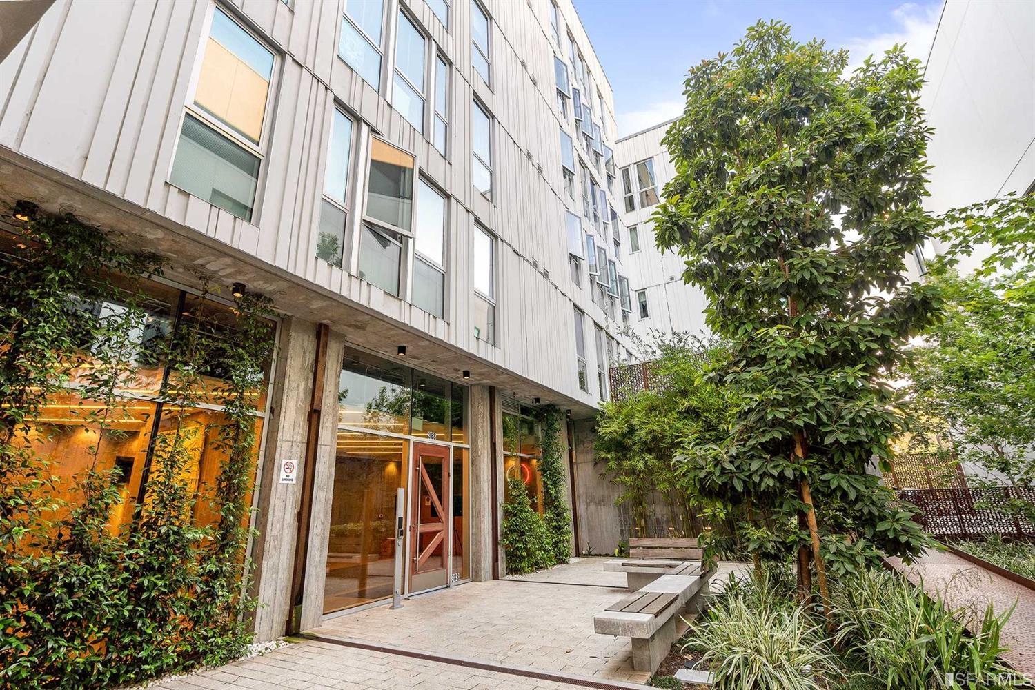388 Fulton Street Unit: 209