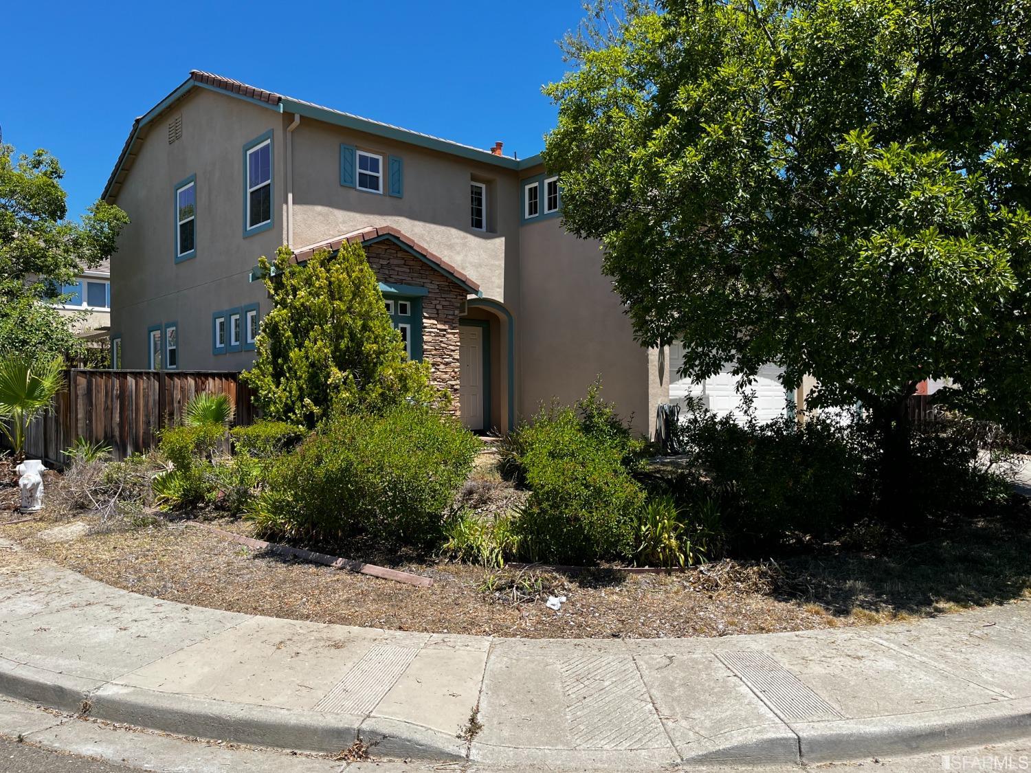2491 Mammoth Way