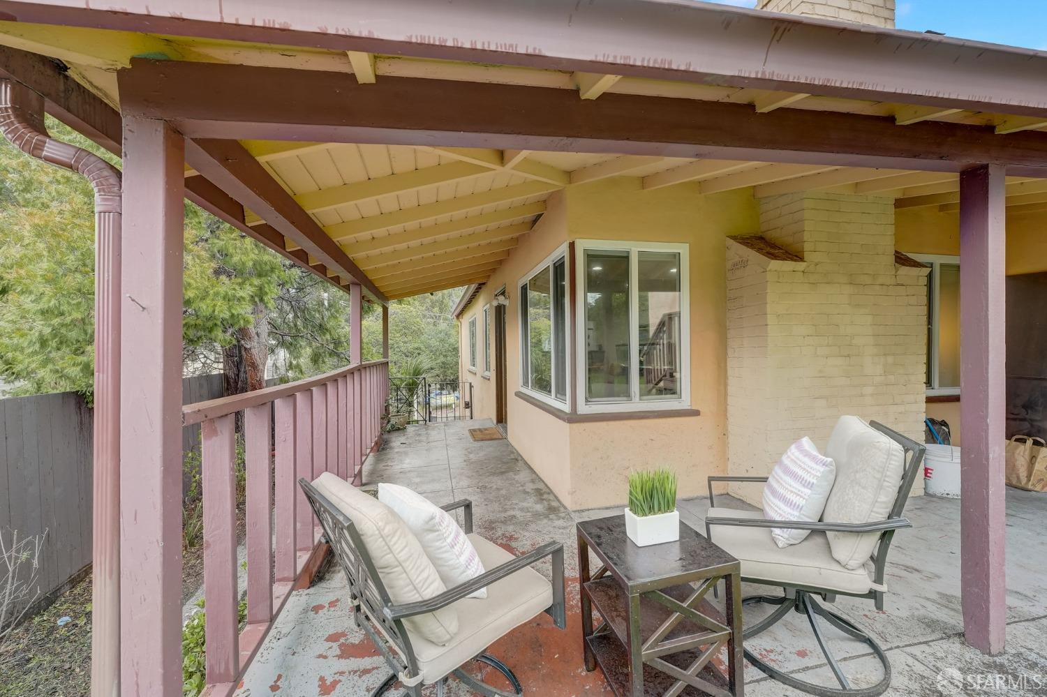 6101 Hillmont Drive