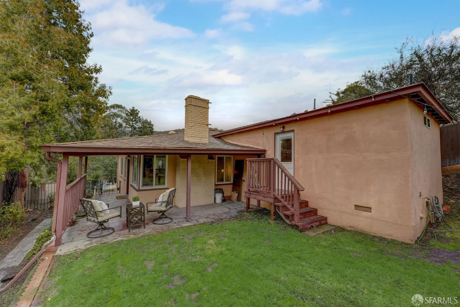 6101 Hillmont Drive