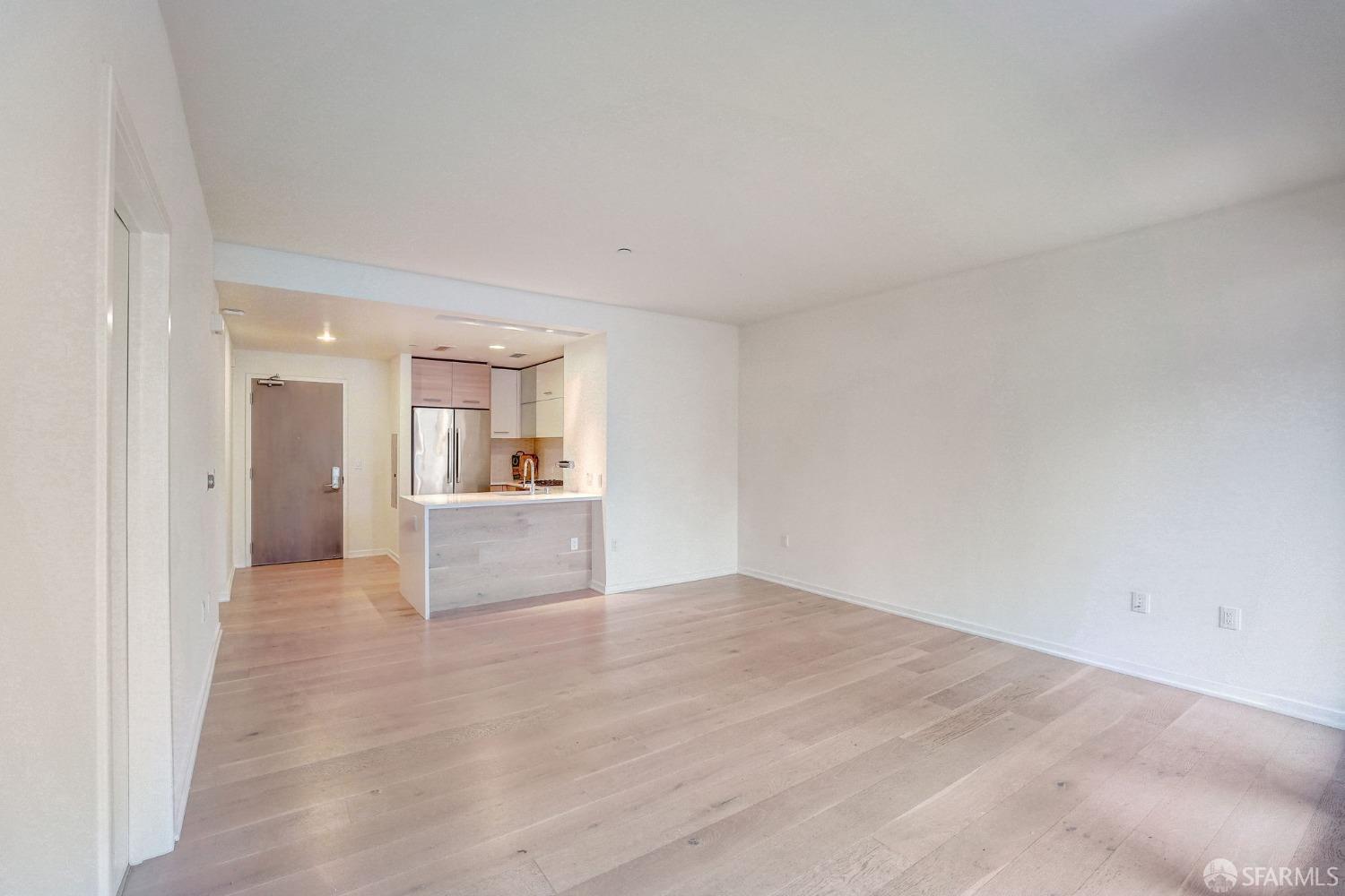 451 Donahue Street # 304