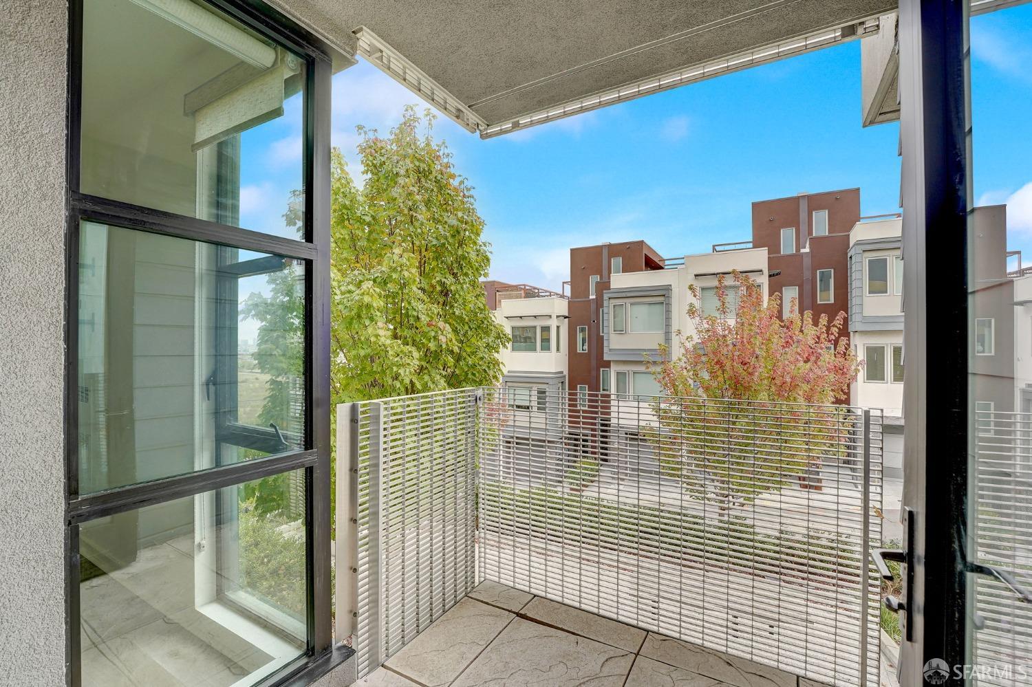 451 Donahue Street # 304