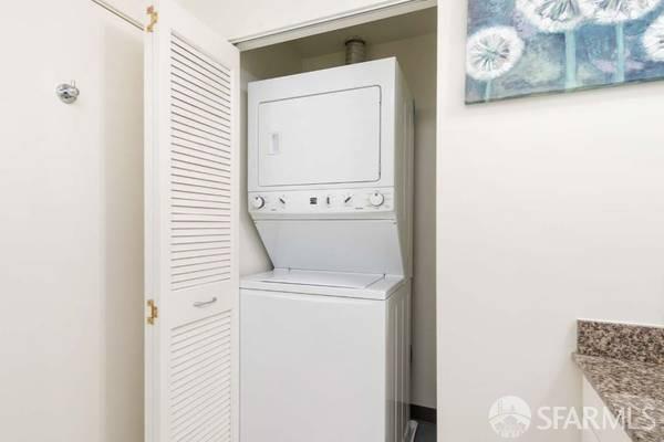 260 King Street # 861