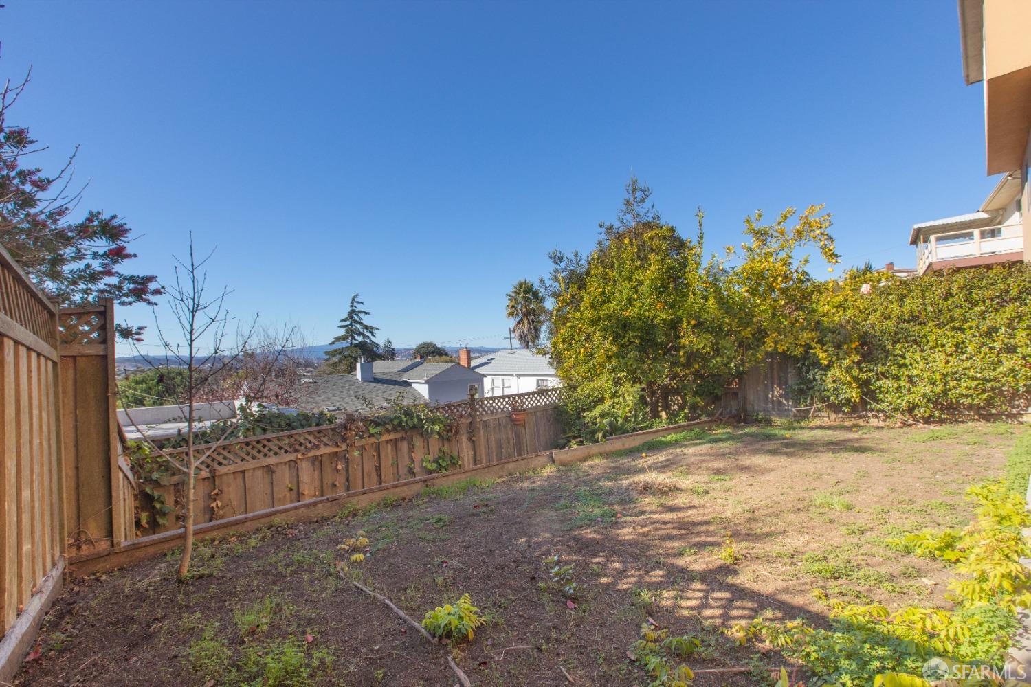 2437 Edwards Avenue