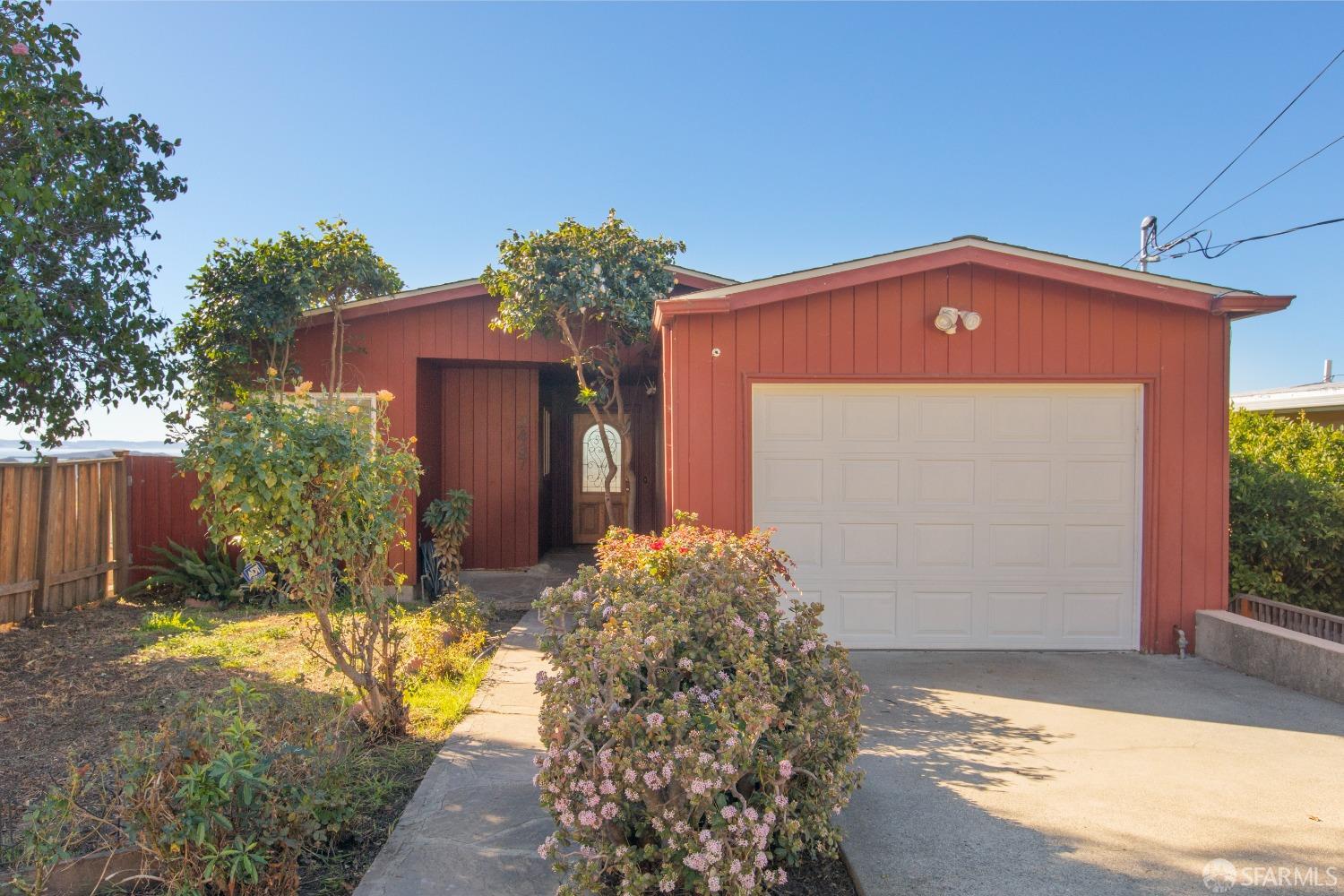 2437 Edwards Avenue
