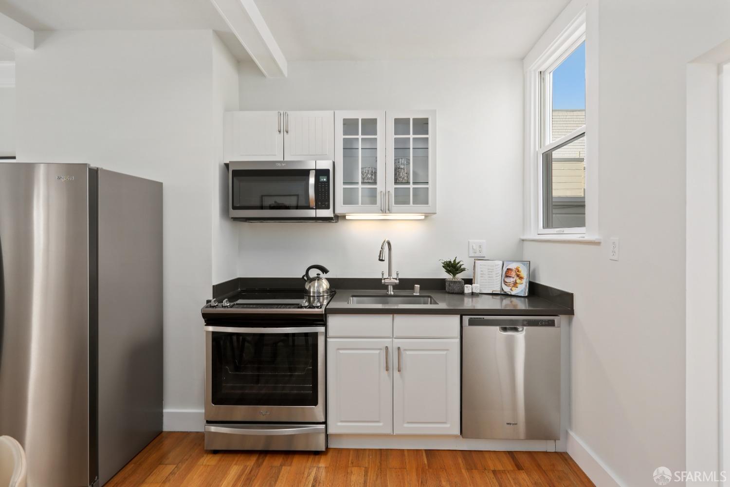 1155 Filbert Street # 302