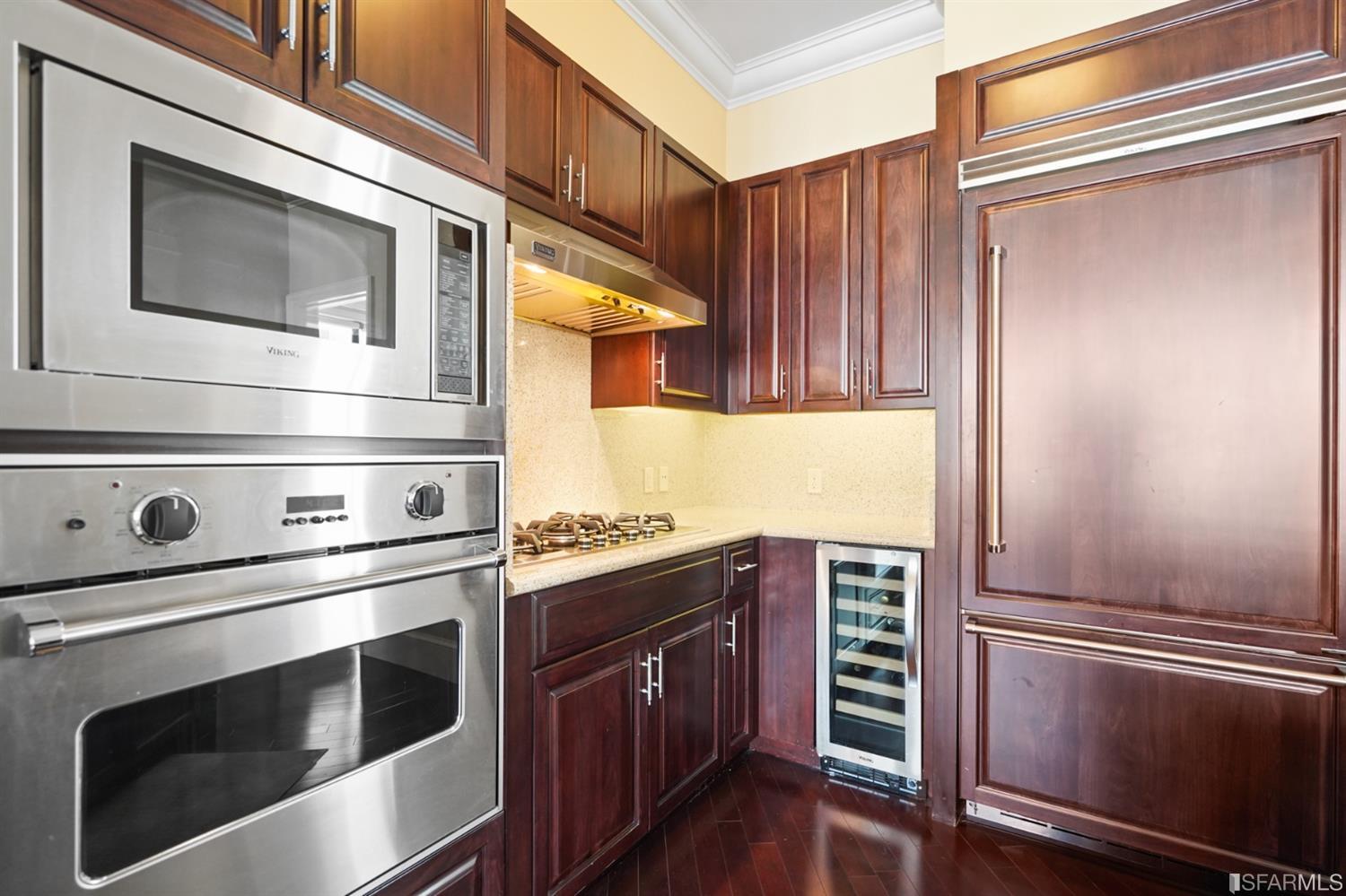 690 Market Street # 1605