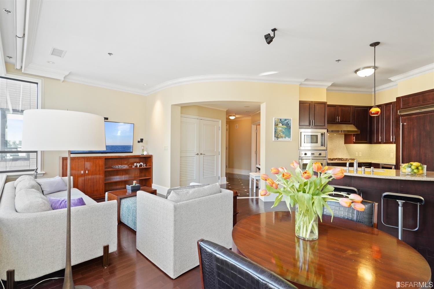 690 Market Street # 1605