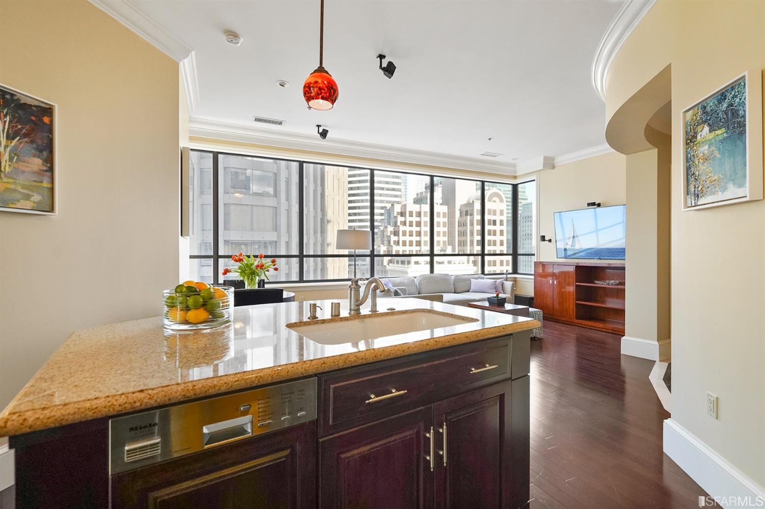 690 Market Street # 1605