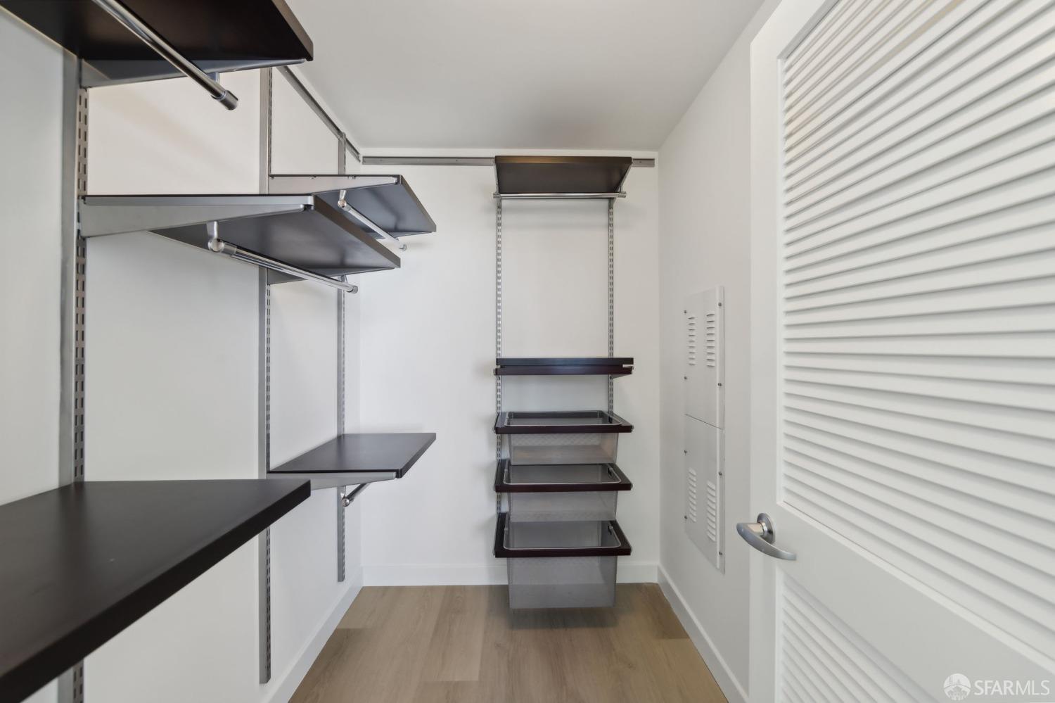 250 King Street # 1612