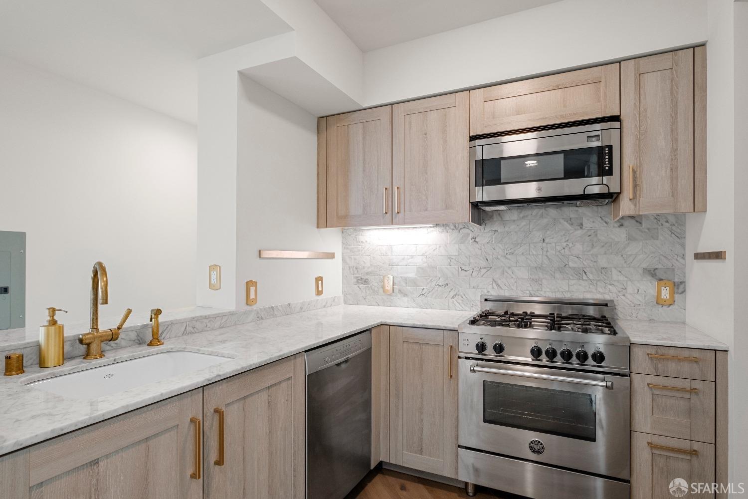 401 Harrison Street # 30G