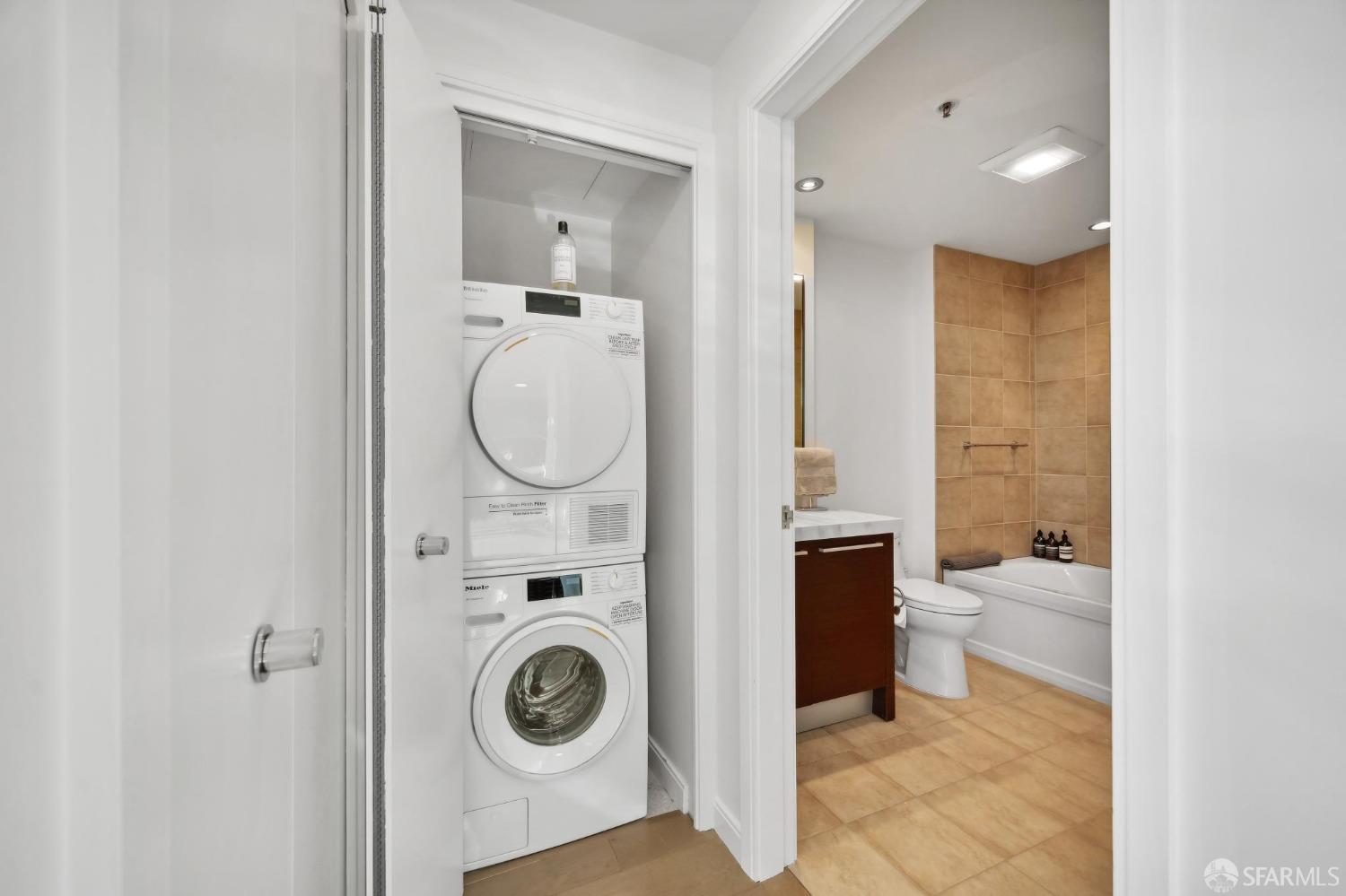 425 1st Street # 4404