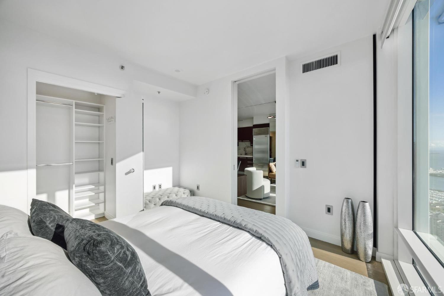 425 1st Street # 4404