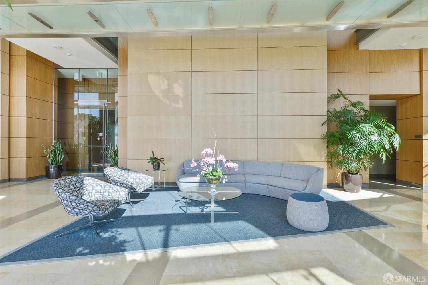 425 1st Street # 4404