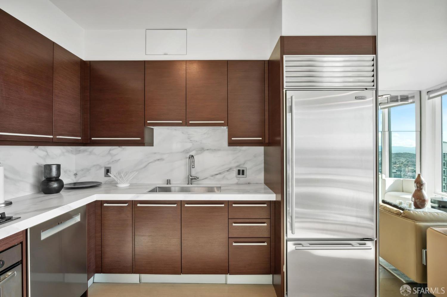 425 1st Street # 4404