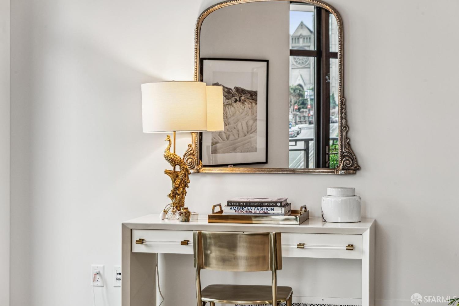 875 California Street # 1 Unit: PH 1