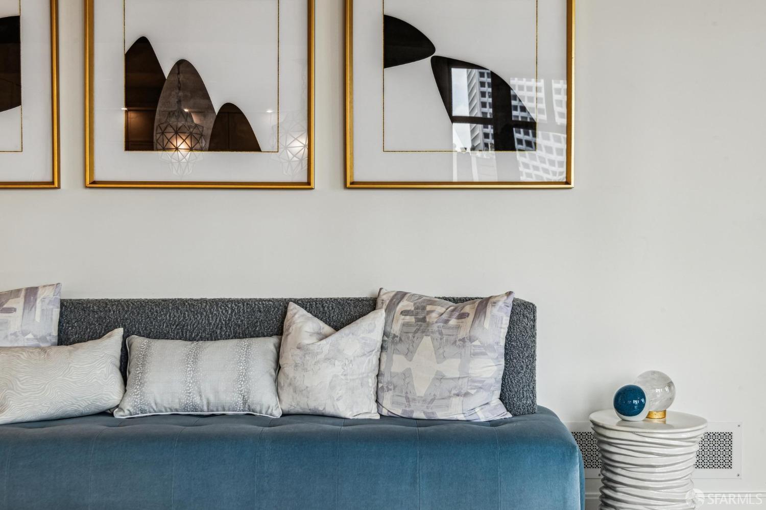 875 California Street # 1 Unit: PH 1