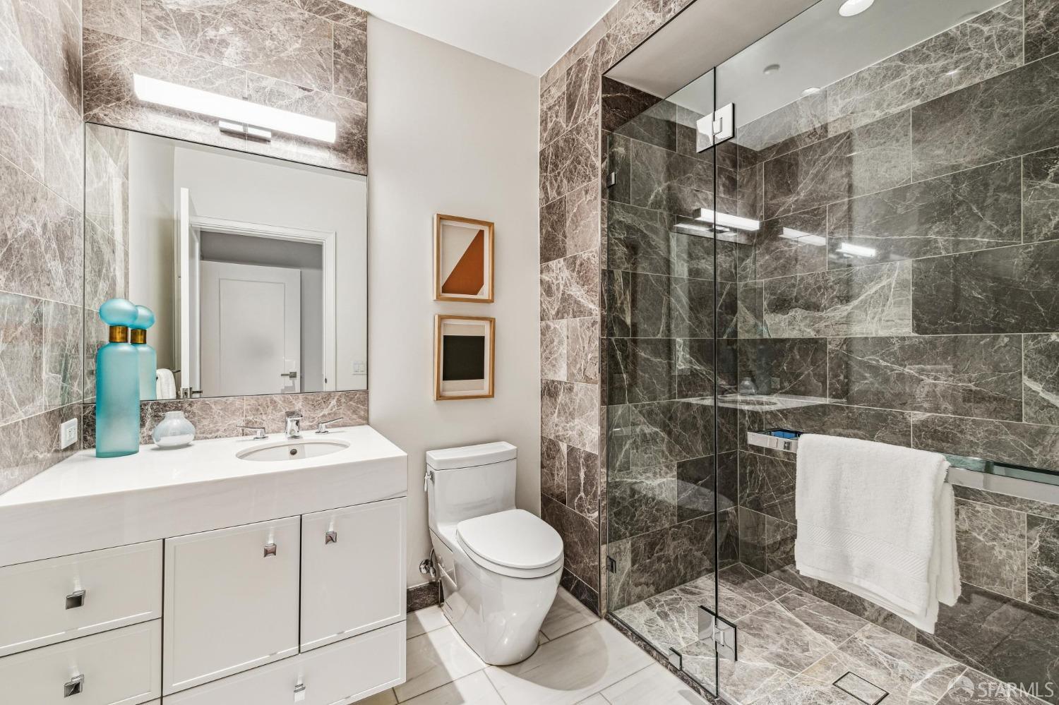 875 California Street # 1 Unit: PH 1