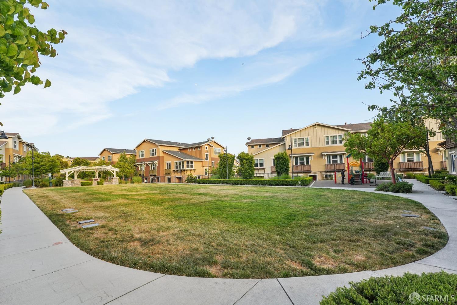 104 Diamond Cove Terrace