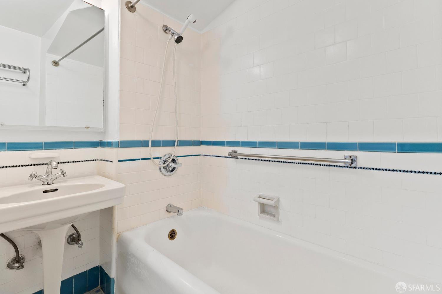 631 Ofarrell Street # 812