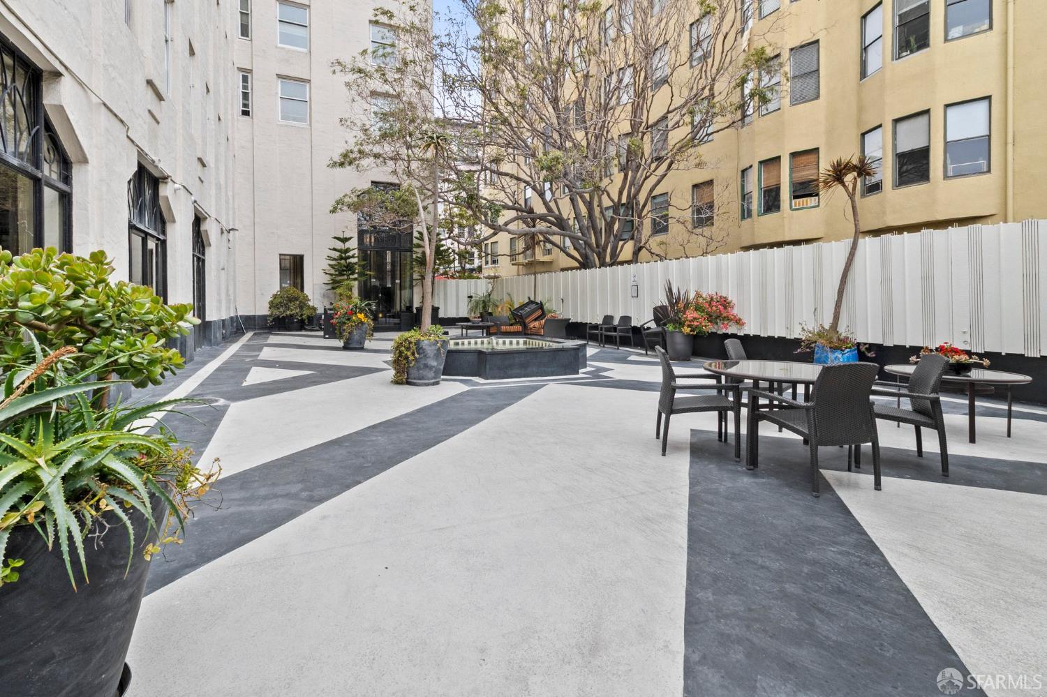 631 Ofarrell Street # 812
