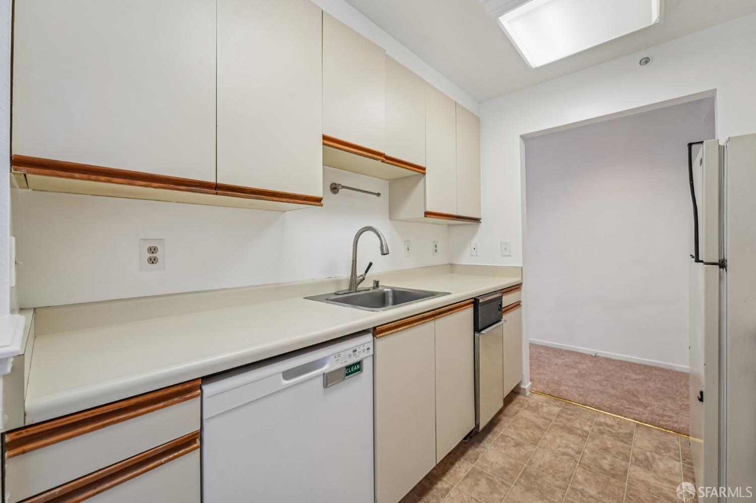 920 Mission Road # 15