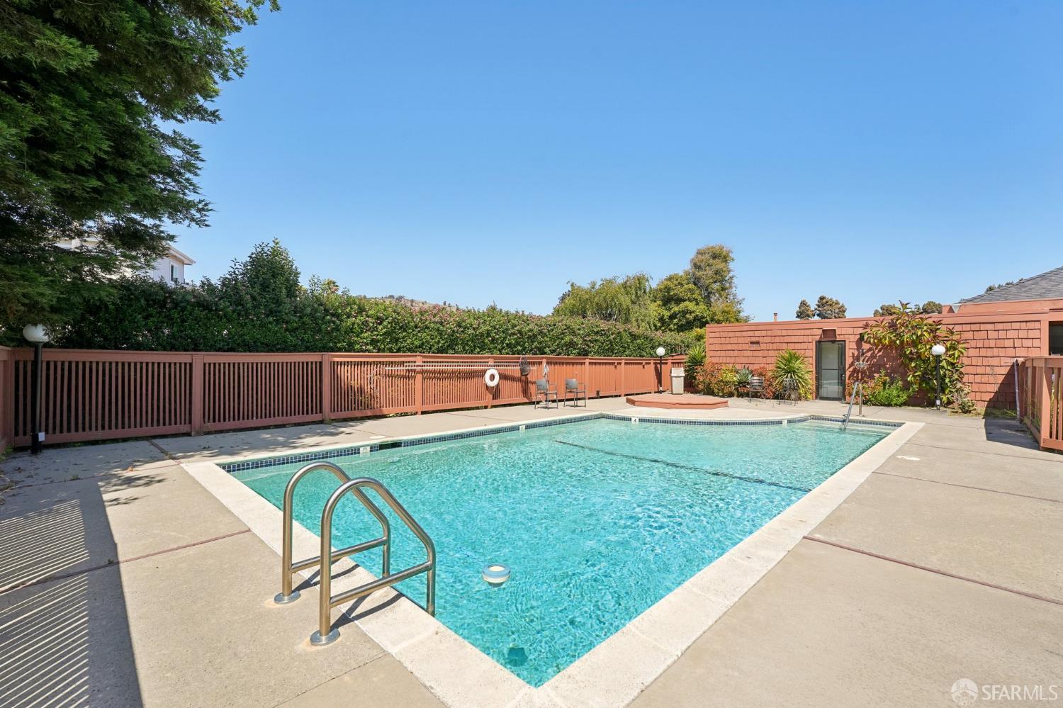 920 Mission Road # 15