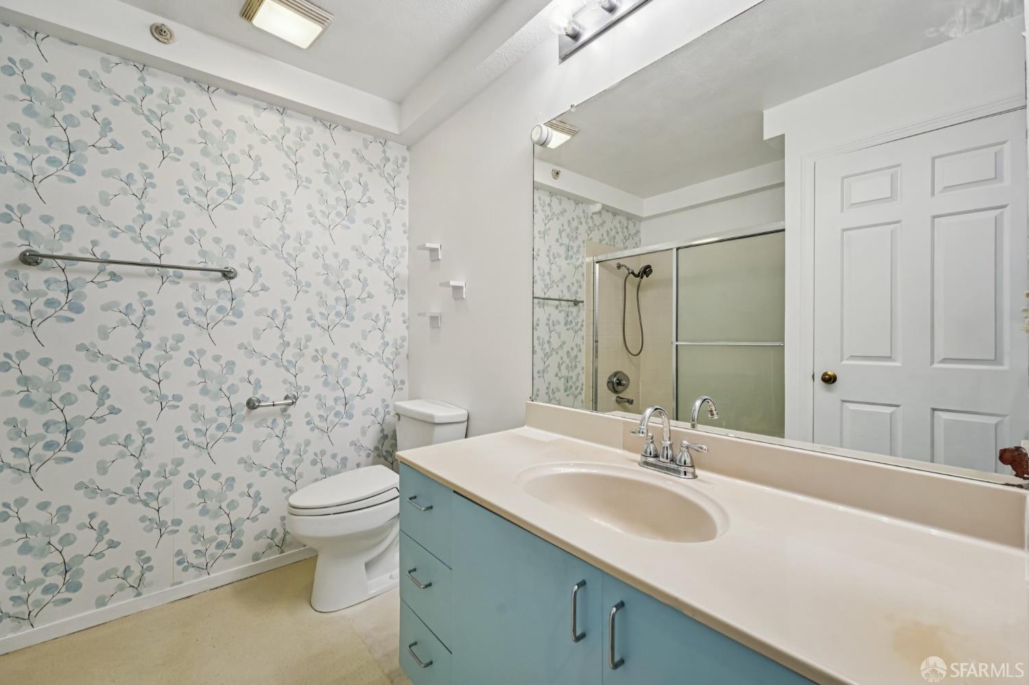 920 Mission Road # 15