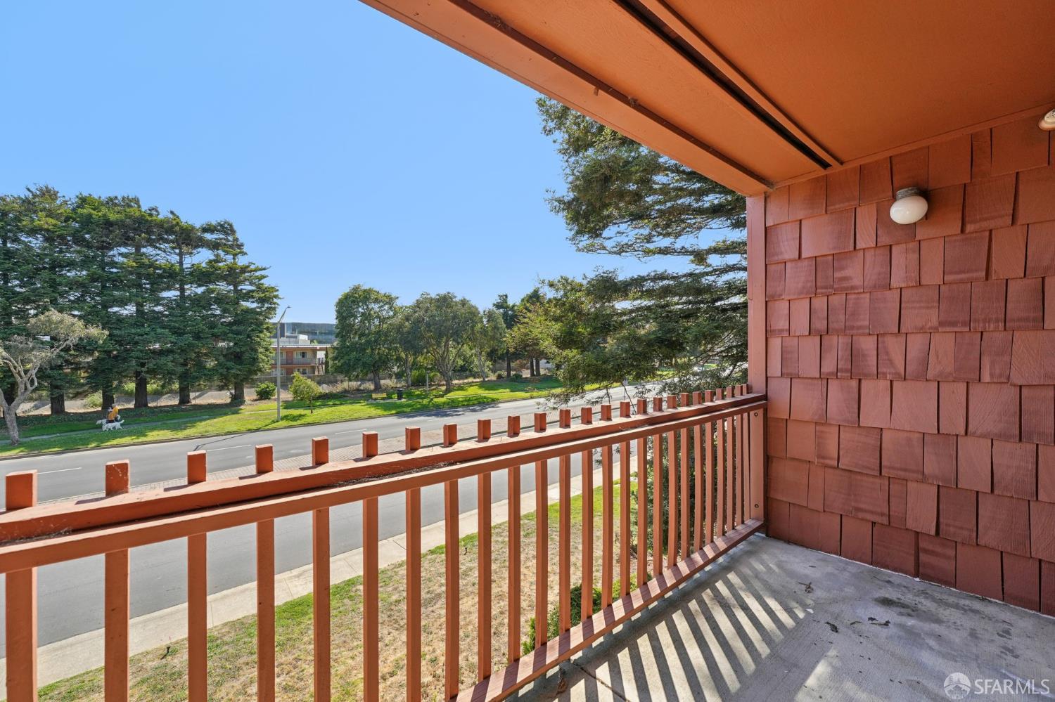 920 Mission Road # 15