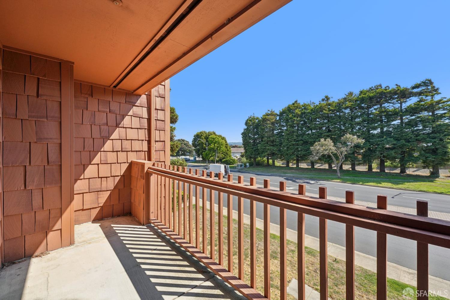 920 Mission Road # 15