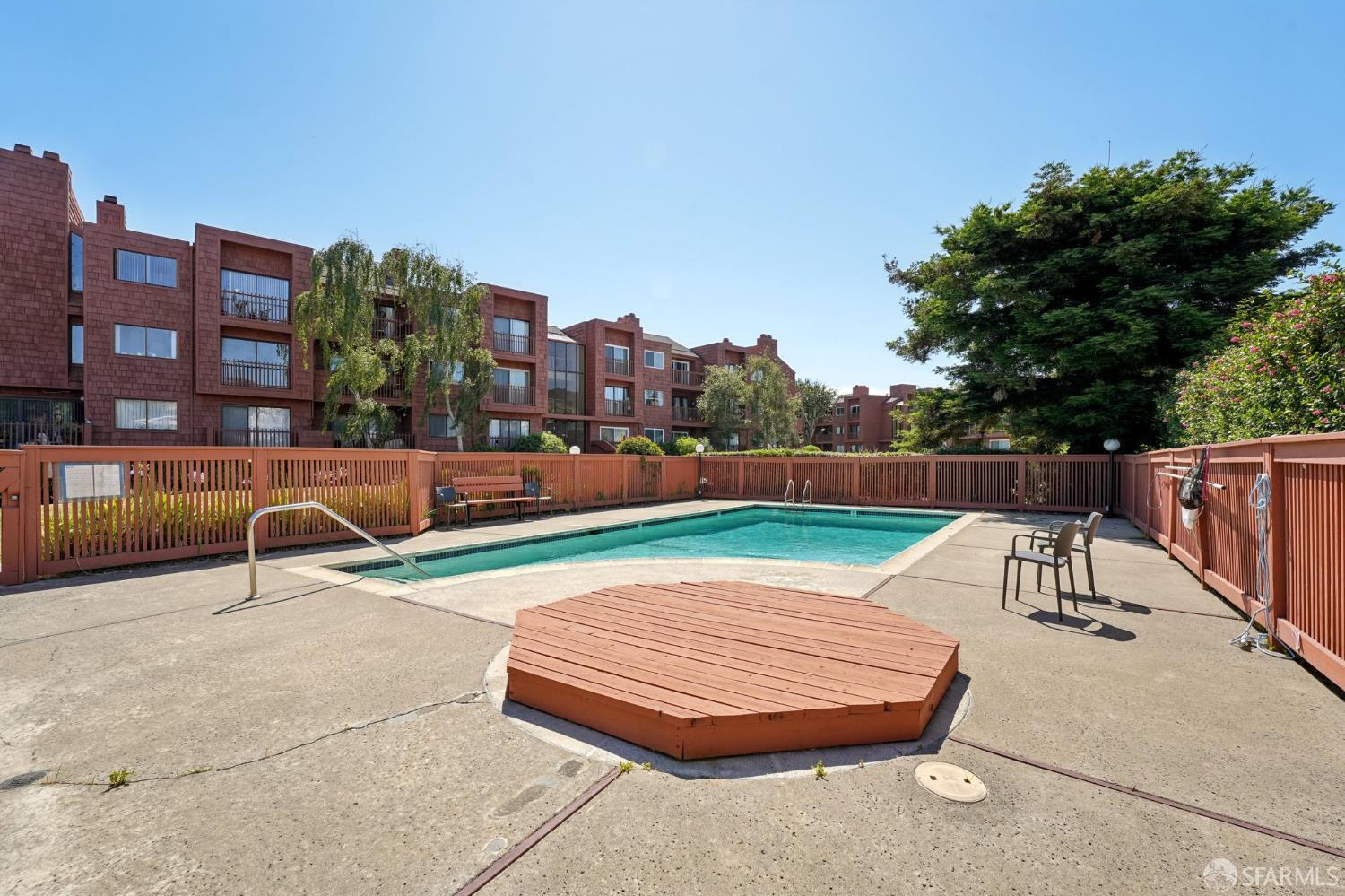 920 Mission Road # 15