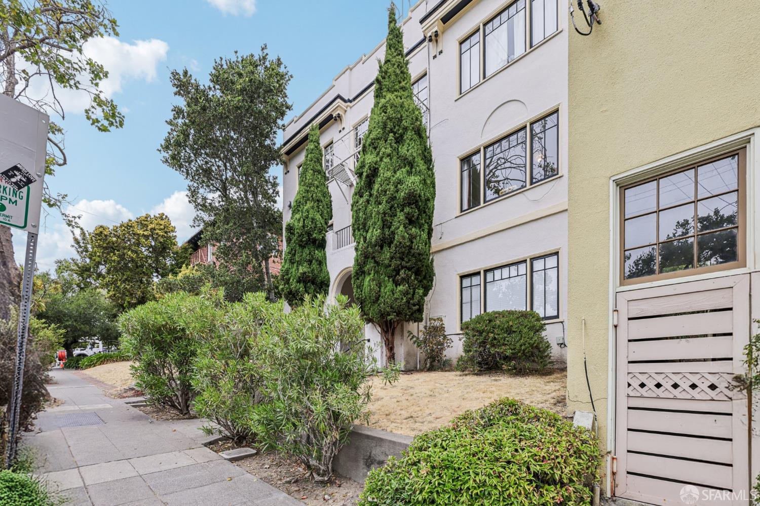1767 Euclid Avenue # 4
