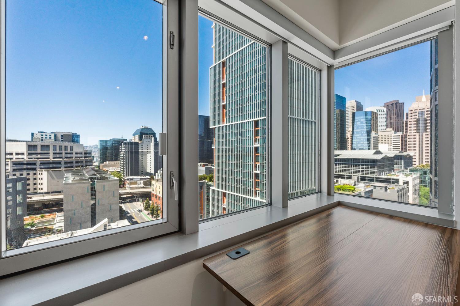 333 1st Street # N1404