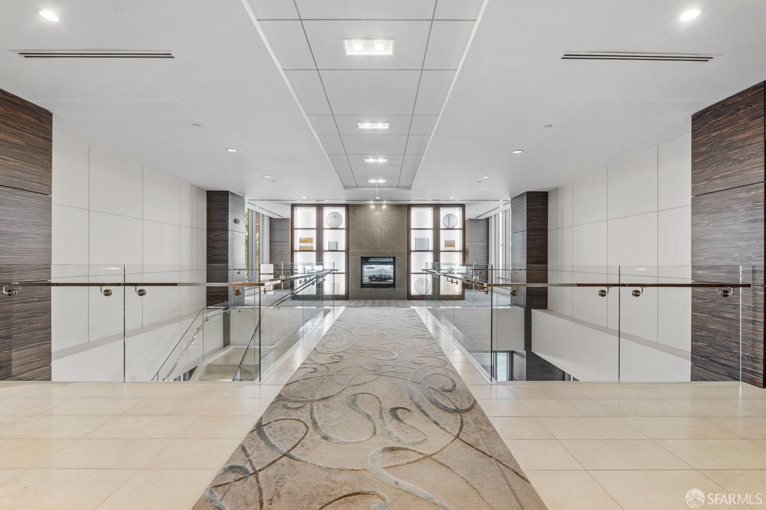 333 1st Street # N1404