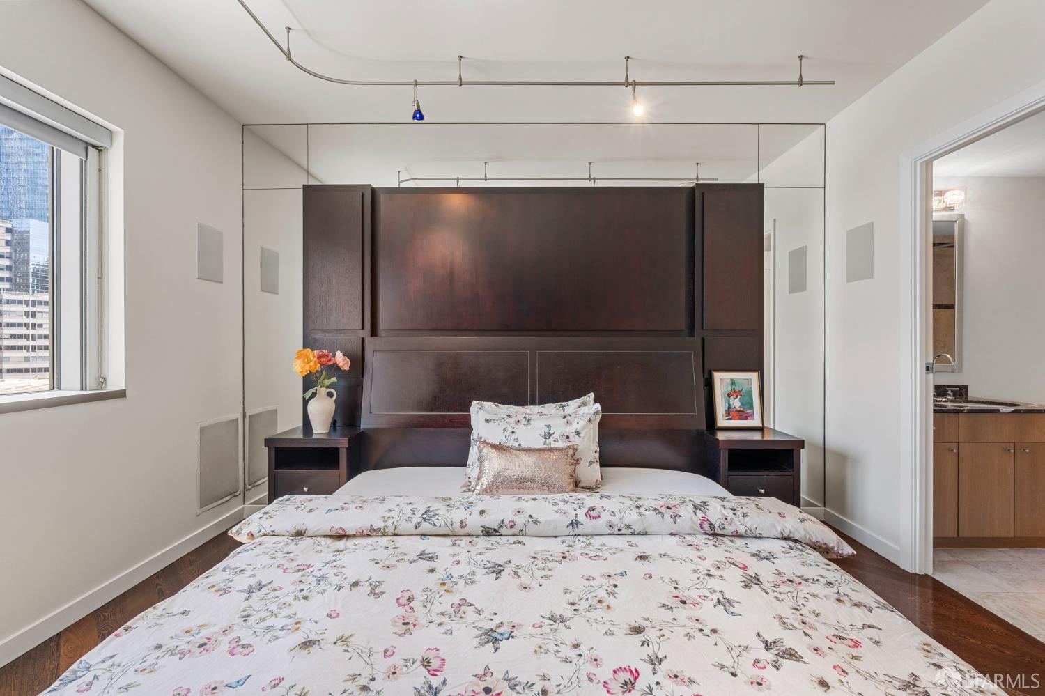 333 1st Street # N1404