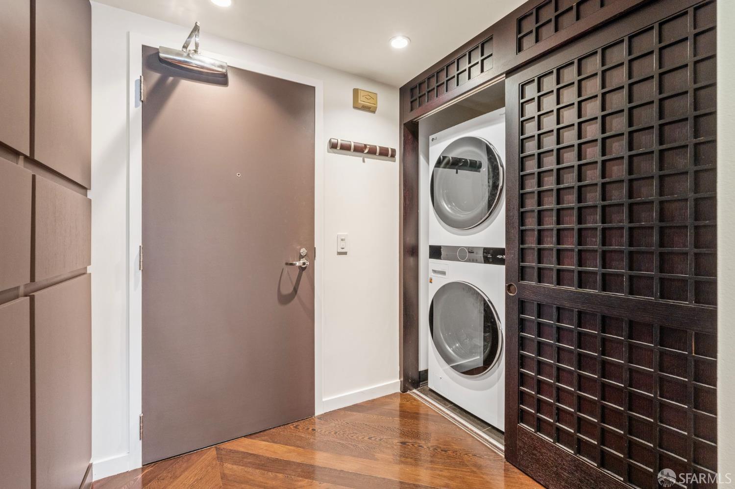 333 1st Street # N1404