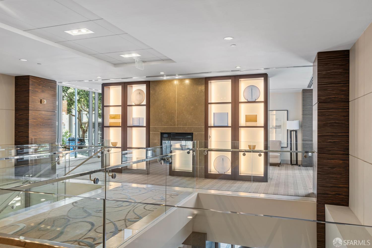 333 1st Street # N1404