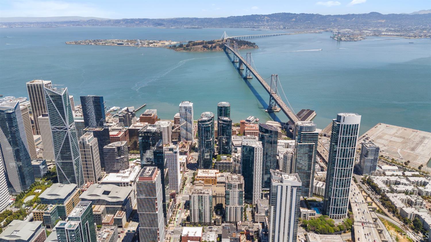 333 1st Street # N1404